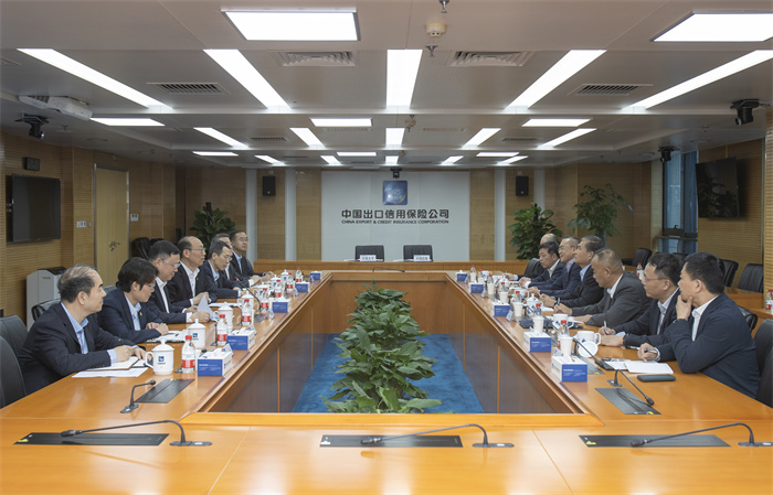 中國信保與中國太平簽署《全面戰略合作協議》